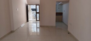 Room in 2 BHK Builder Floor at Halasuru – for Rent