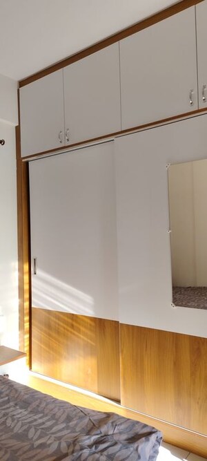 Room in 1 BHK Apartment at Domlur – for Rent