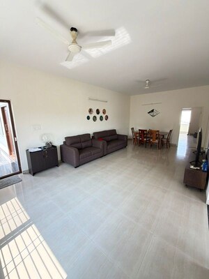 Living Room in 1 BHK Apartment at Hal 2nd Stage – for Rent