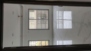 Room in 3 BHK Apartment at Mira Road East – for Rent