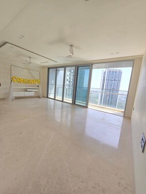 Study Room in 3 BHK Apartment at Oberoi Exquisite Goregaon, Goregaon East – for Rent