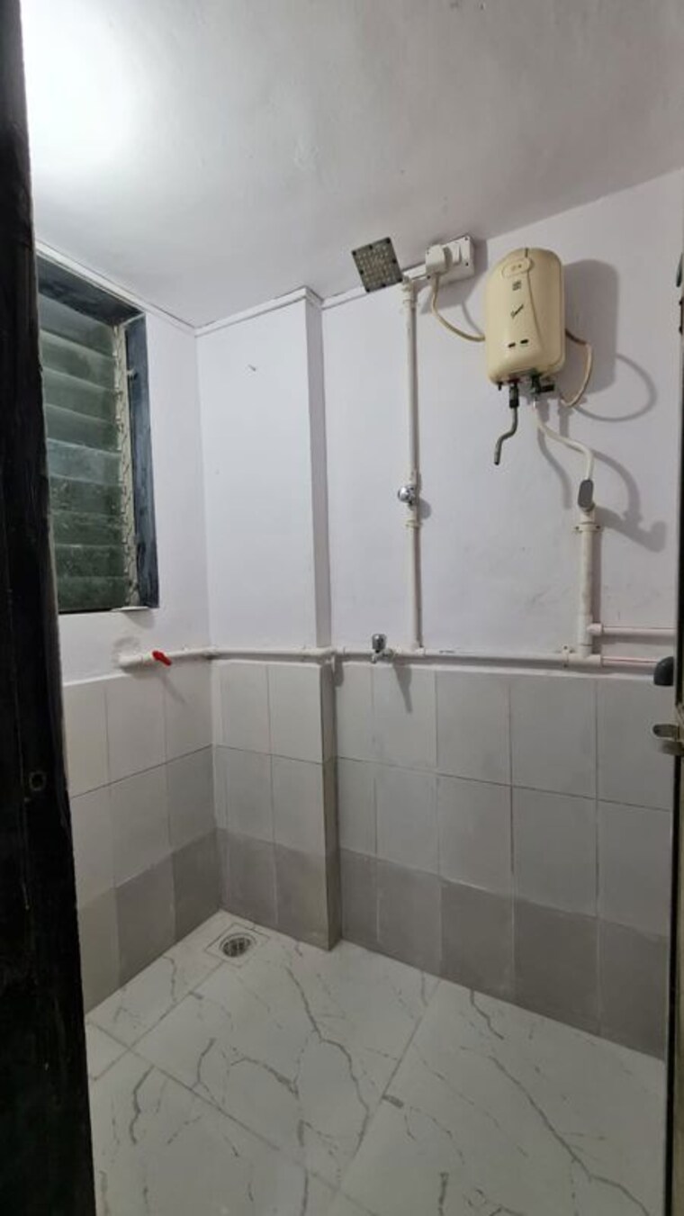 Bathroom, unity-apartment-malad 1 RK 300 Sq.Ft. Apartment In Malad West Mumbai 10323017