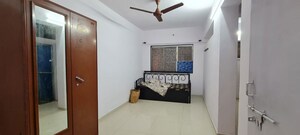 1 RK Apartment For Rent in Malad West