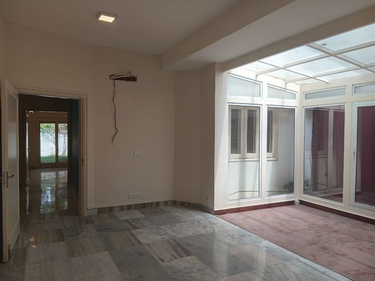 Room, greater kailash i 4 Bedroom 3000 Sq.Ft. Builder Floor In Greater Kailash I Delhi 10323026