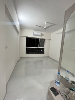 1 BHK + Study Room Apartment For Rent in Mahindra Alcove