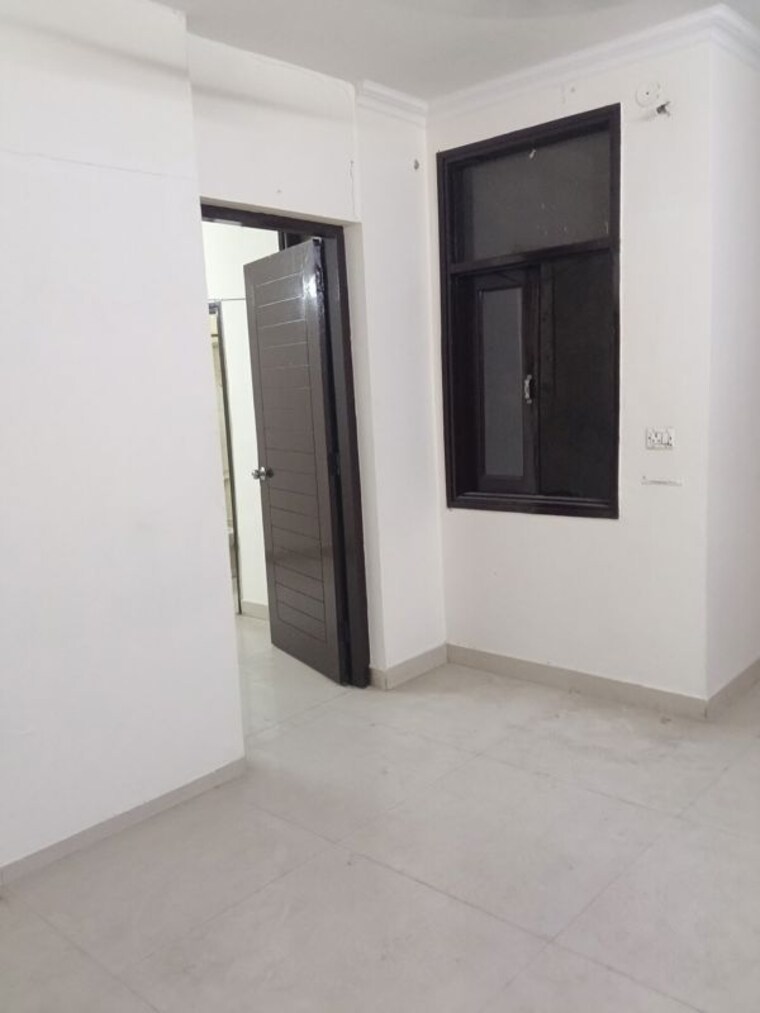 Room, panchsheel vihar 1 Bedroom 50 Sq.Yd. Builder Floor In Panchsheel Vihar Delhi 10323050