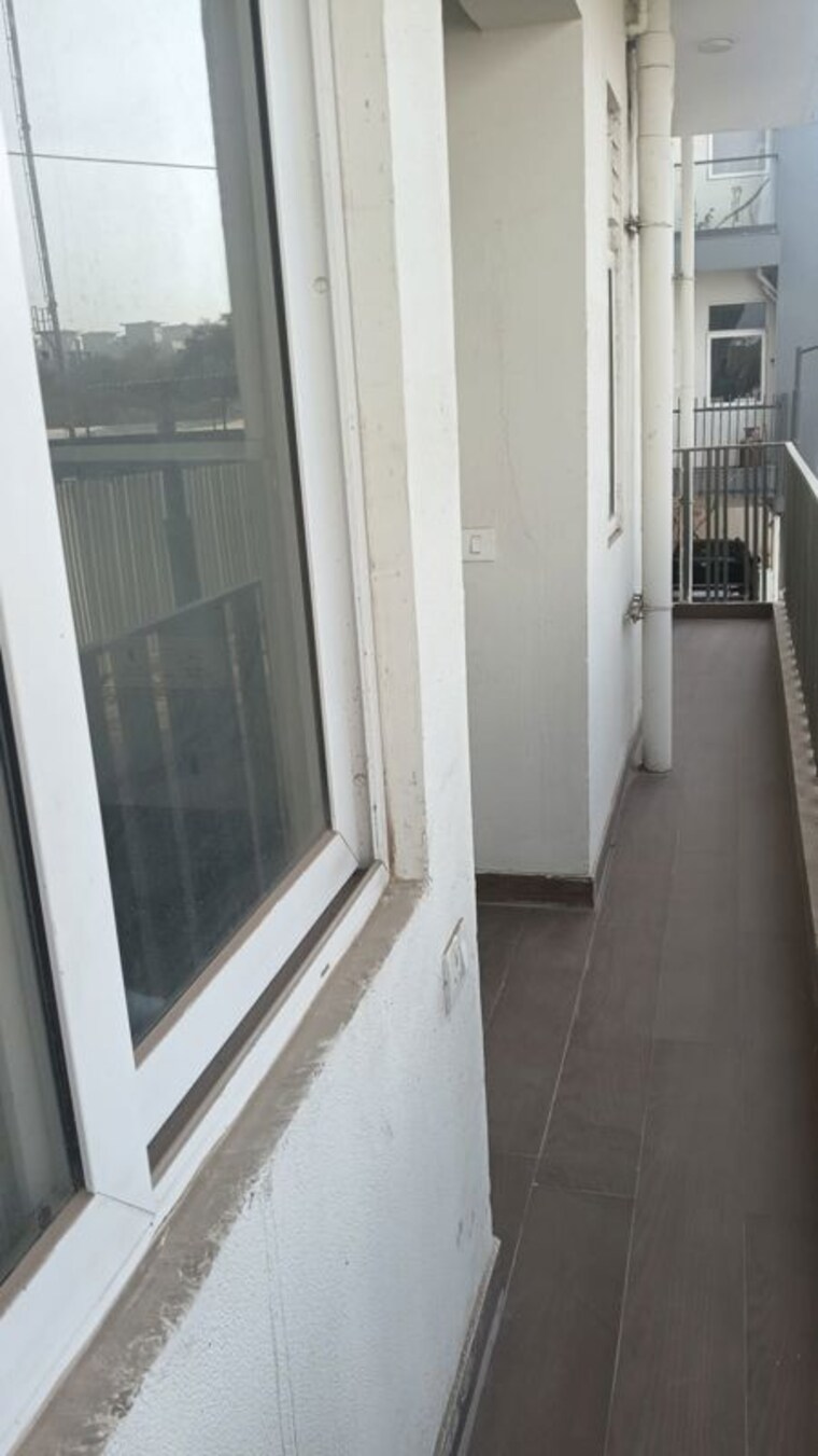 undefined, smart-world-gems 2.5 Bedroom 1296 Sq.Ft. Builder Floor In Sector 89 Gurgaon 10323072
