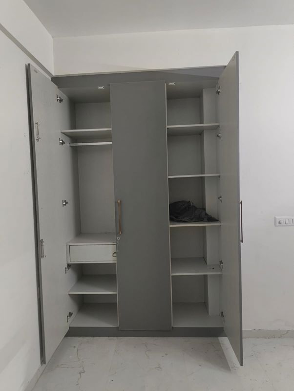 2.5 BHK + Study Room,Basement Builder Floor For Rent in Smart World Gems
