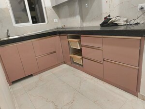 Kitchen in 2.5 BHK Builder Floor at Smart World Gems, Sector 89 – for Rent