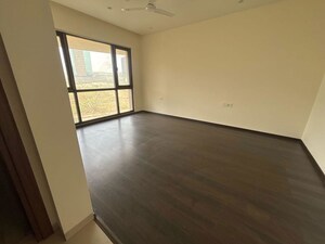 Room in 4 BHK Apartment at Panchshil Eon Waterfront II, Kharadi – for Rent