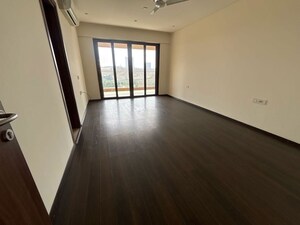 Room in 4 BHK Apartment at Panchshil Eon Waterfront II, Kharadi – for Rent