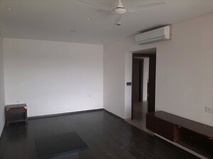 Room in 4 BHK Apartment at Panchshil Eon Waterfront I, Kharadi – for Rent