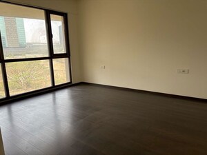 Room in 4 BHK Apartment at Panchshil Eon Waterfront II, Kharadi – for Rent