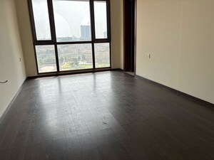 Room in 4 BHK Apartment at Panchshil Eon Waterfront II, Kharadi – for Rent