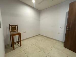 Room in 4 BHK Apartment at Panchshil Eon Waterfront II, Kharadi – for Rent