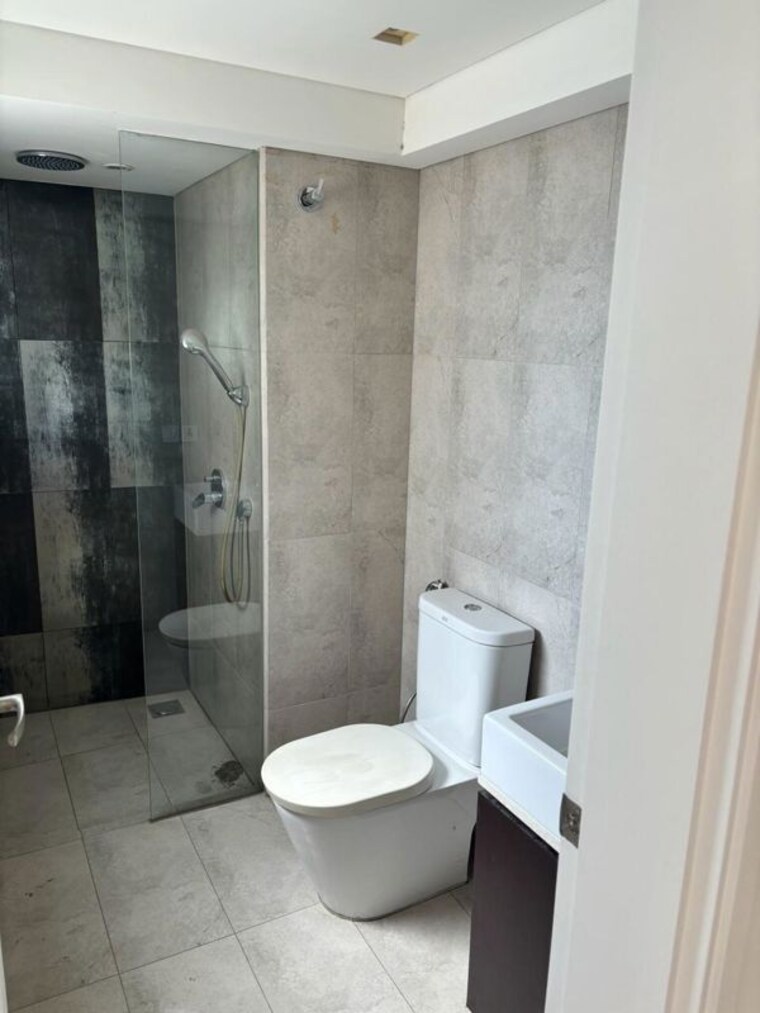 Bathroom, panchshil-eon-waterfront-ii 4 Bedroom 4100 Sq.Ft. Apartment In Kharadi Pune 10323151