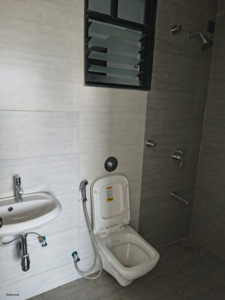 Bathroom, unique-youtopia 2 Bedroom 752 Sq.Ft. Apartment In Kharadi Pune 10314130