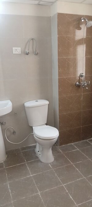 Bathroom in 4 BHK Apartment at Amrapali Heartbeat City, Sector 107 – for Sale