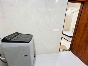 Furnished Amenities in 3.5 BHK Builder Floor at Sector 25 – for Rent