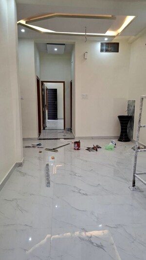 Room in 2.5 BHK Independent House at Lolai – for Sale