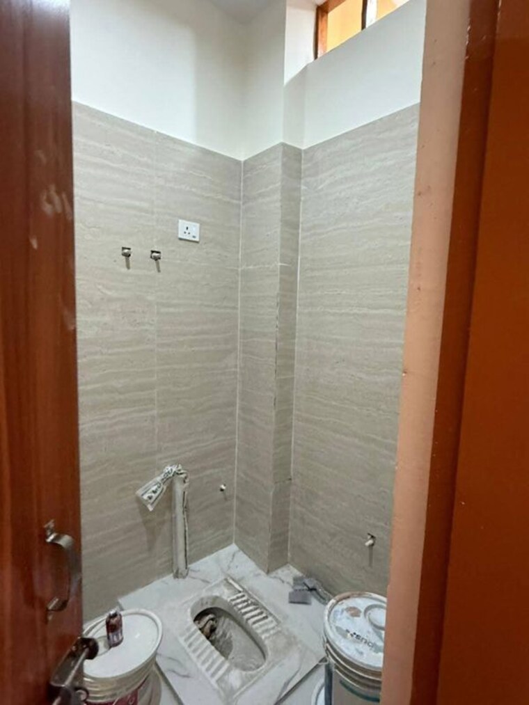 Bathroom, lolai 2.5 Bedroom 1750 Sq.Ft. Independent House In Lolai Lucknow 10323191