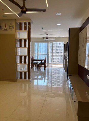 Room in 3 BHK Apartment at Prestige Beverly Hills, Kokapet – for Rent