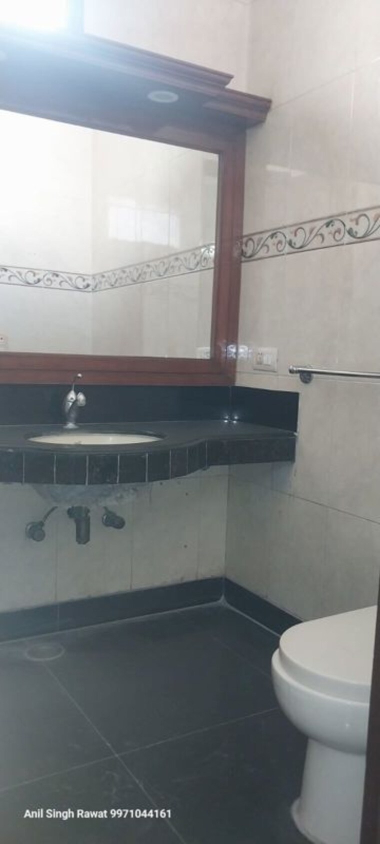 Kitchen, delhi cantonment 3 Bedroom 200 Sq.Yd. Builder Floor In Delhi Cantonment Delhi 10323195