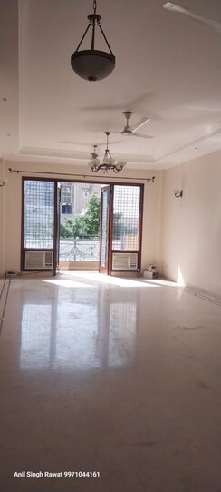 3 BHK + Pooja Room Builder Floor For Rent in Delhi Cantonment