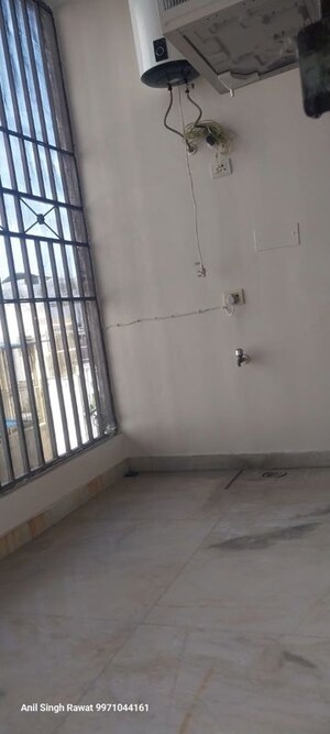 Balcony in 3 BHK Builder Floor at Delhi Cantonment – for Rent