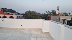 Balcony in 3 BHK Builder Floor at Delhi Cantonment – for Rent