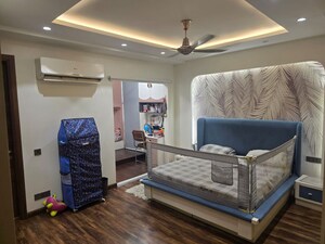Bedroom in 3 BHK Builder Floor at Saket – for Rent