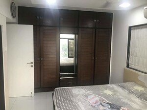 Bedroom in 2 BHK Apartment at Gold Coin Apartment, Borivali West – for Rent