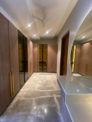 Building Lobby in 3 BHK Builder Floor at Green Park – for Rent