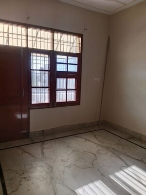 Room in 3 BHK Builder Floor at Sector 13 – for Rent