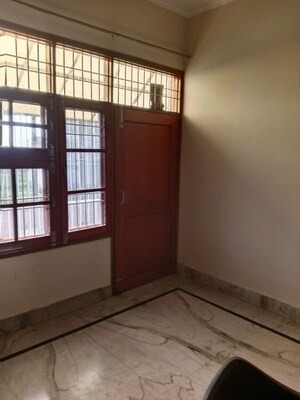 Room in 3 BHK Builder Floor at Sector 13 – for Rent