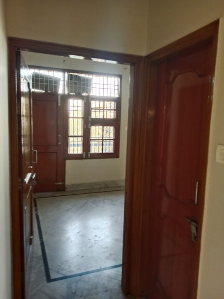 Room, sector 13 3 Bedroom 1937 Sq.Ft. Builder Floor In Sector 13 Panipat 10323210