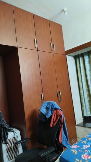 Furnished Amenities in 3 BHK Apartment at Kumar Peninsula, Baner – for Rent