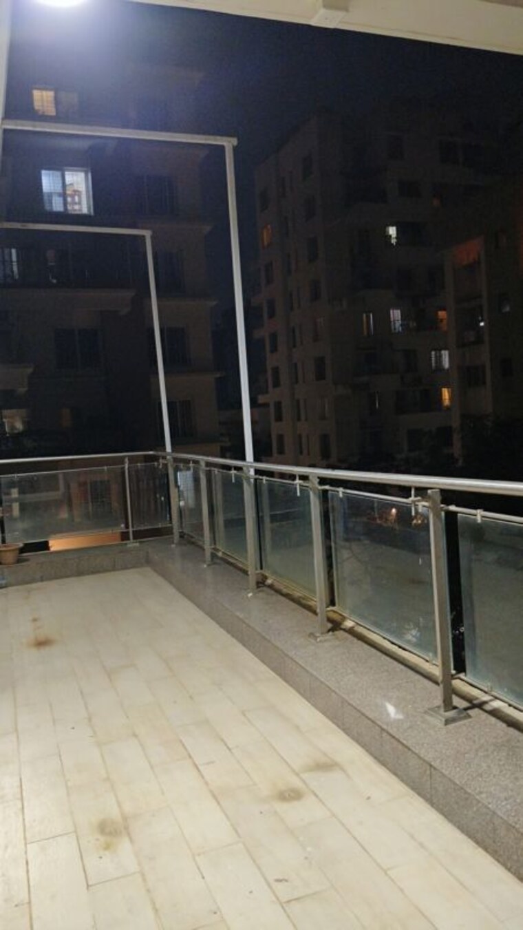 Balcony, kumar-peninsula 3 Bedroom 1500 Sq.Ft. Apartment In Baner Pune 10323227