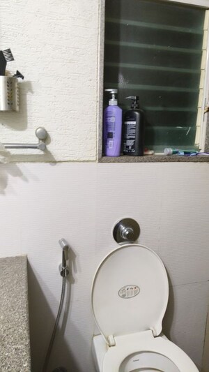 Furnished Amenities in 3 BHK Apartment at Kumar Peninsula, Baner – for Rent