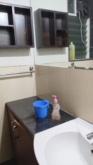 Furnished Amenities in 3 BHK Apartment at Kumar Peninsula, Baner – for Rent