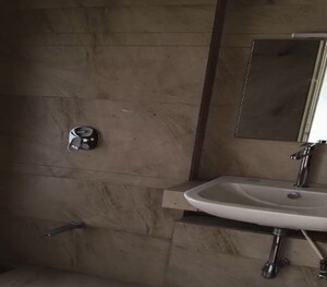 Bathroom in 4 BHK Apartment at Matunga East – for Sale
