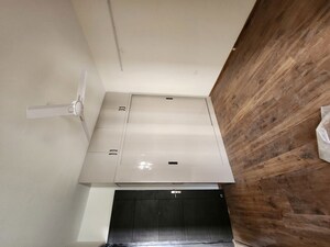 Room in 2.5 BHK Builder Floor at Signature Global Park 4 and 5, Sohna Sector 36 – for Rent