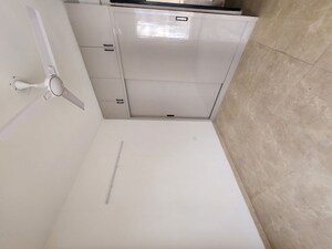Room in 2.5 BHK Builder Floor at Signature Global Park 4 and 5, Sohna Sector 36 – for Rent