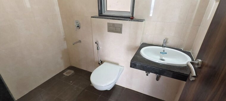 Bathroom, sheth-avante 2 Bedroom 740 Sq.Ft. Apartment In Kanjurmarg West Mumbai 10323386