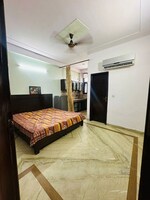 1 BHK + Study Room 450 Sq.Ft. Independent House in DLF City Phase 3