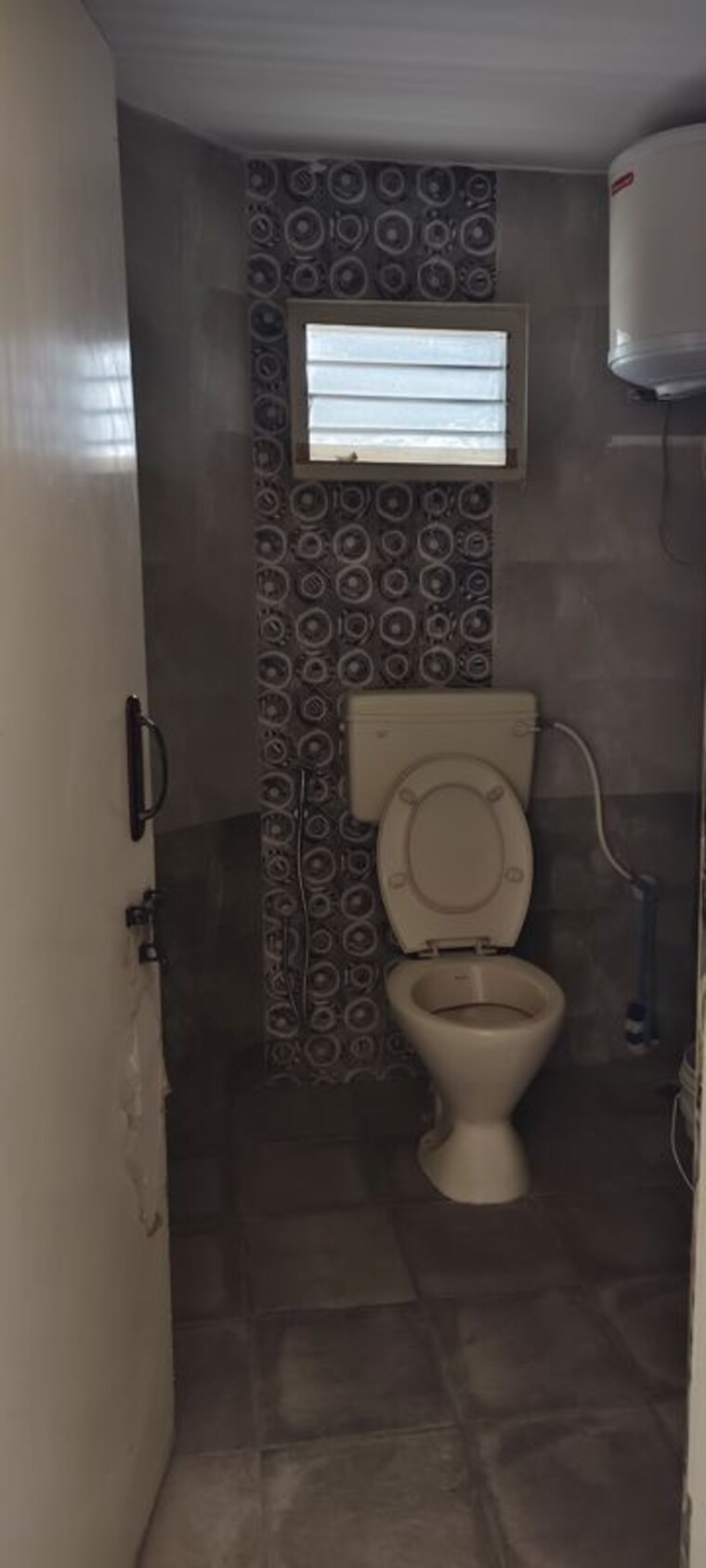 Bathroom, halasuru 1 RK 300 Sq.Ft. Builder Floor In Halasuru Bangalore 10323429