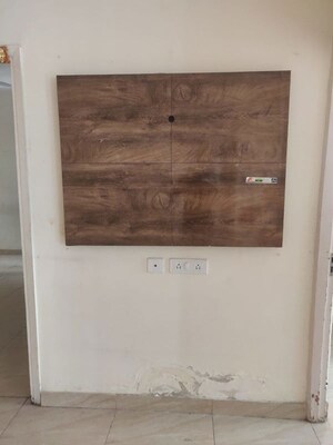 Room in 4 BHK Apartment at Migsun Vilaasa, Eta Ii Greater Noida – for Sale