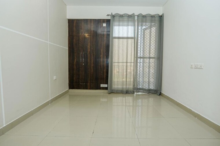 Room, migsun-vilaasa 4 Bedroom 1925 Sq.Ft. Apartment In Eta Ii Greater Noida Greater Noida 10323431