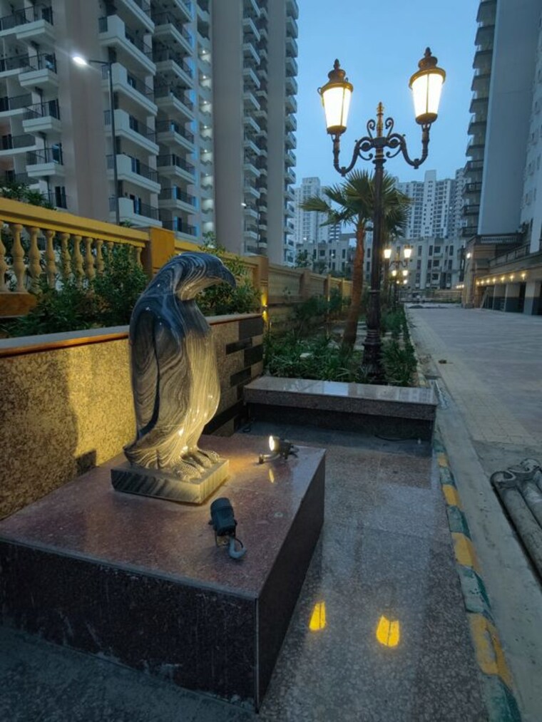 Living Room, migsun-vilaasa 4 Bedroom 1925 Sq.Ft. Apartment In Eta Ii Greater Noida Greater Noida 10323431