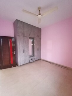 2 BHK + Study Room Independent House For Rent in Sector 15